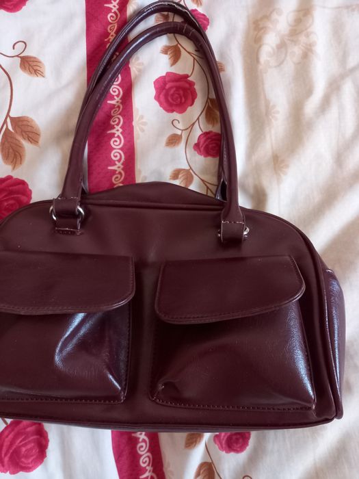 Сумка бордовая..