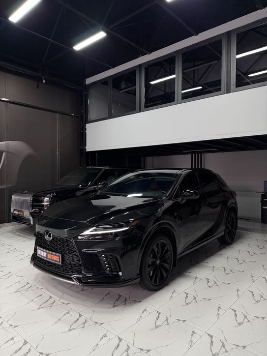 Продается Lexus RX500h F Sport 2024