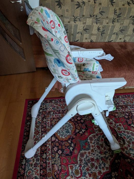 Scaun copil pentru masa