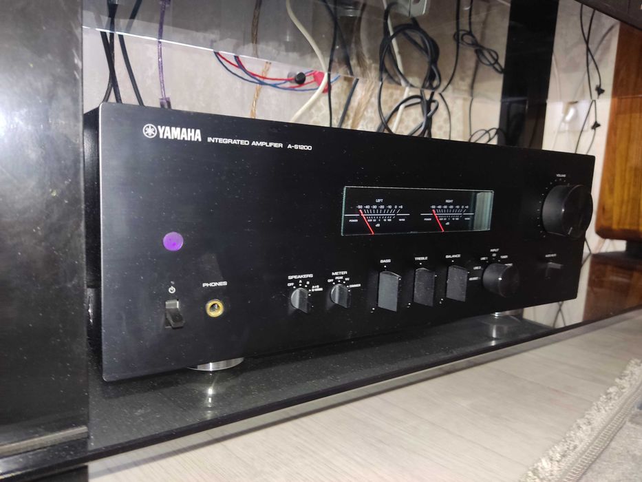 Усилитель Yamaha A-S 1200