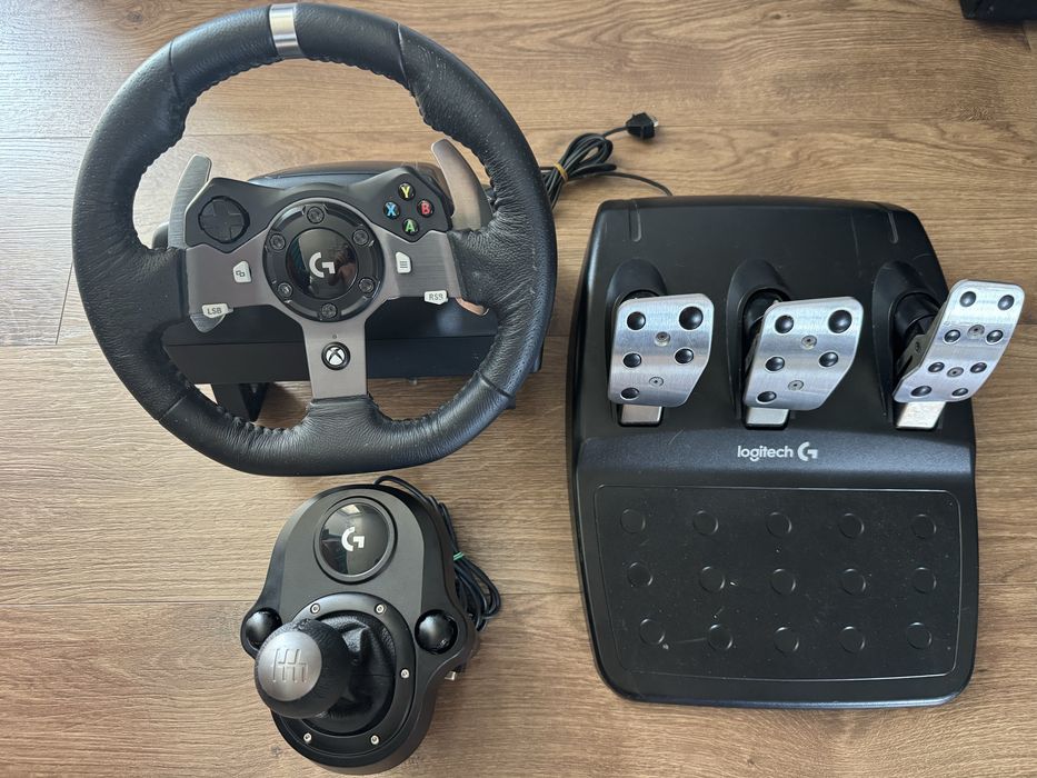 Волан / Симулатор Logitech G920