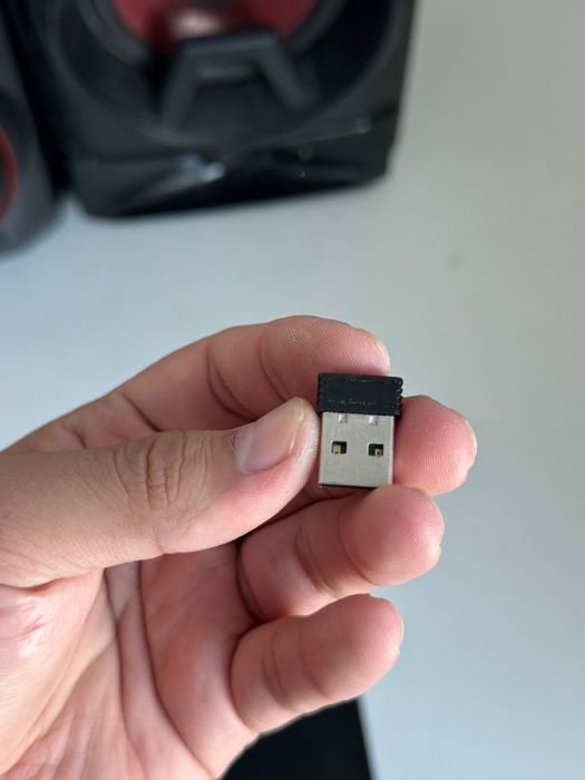 Мышка и коврик продам за