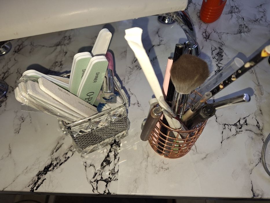 для мастеров маникюра