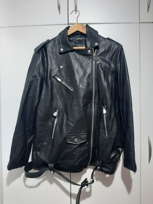 Ново кожено яке Stradivarius