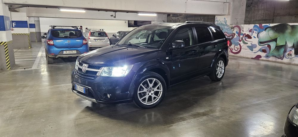 Vand Fiat Freemont, 2.0 diesel, an 2013, 7 Locuri, 4x4, FULL, Acte Zi