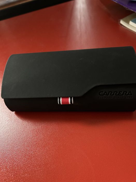 Слънчеви очила Carrera