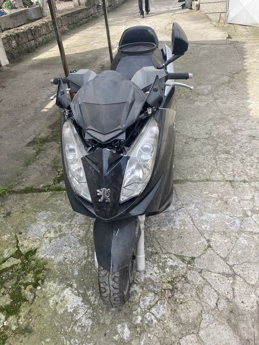 Piaggio mp3 300cc,Peugeot satelis 125,speedfight 2 v-clic на части