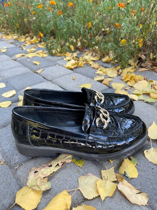 Продам туфли женские