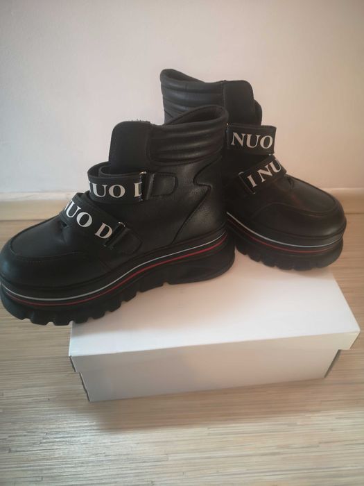 Дамски обувки различни модели