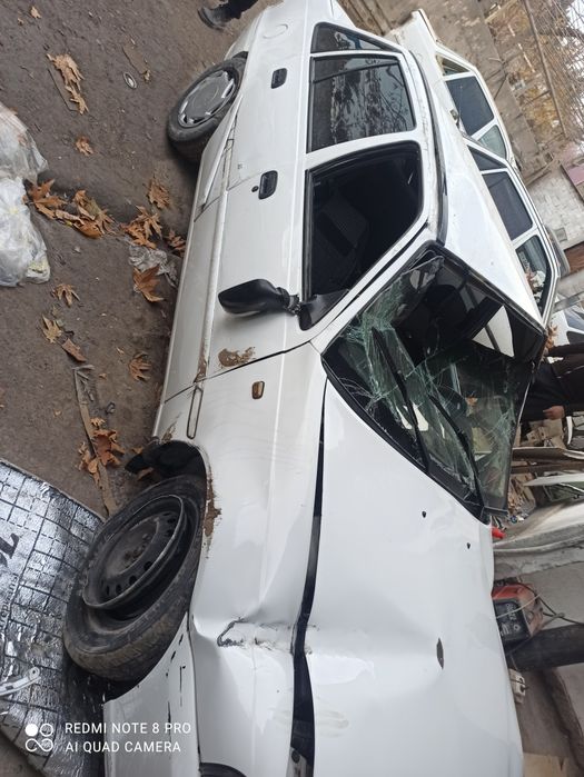 Nexia 2 1.6 sotiladi