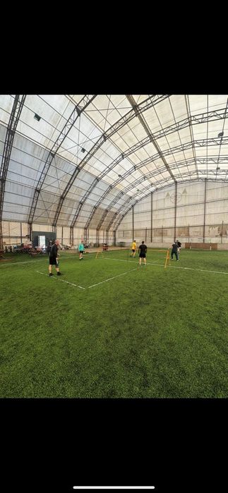 Vând Teren Fotbal Complet (Tip Balon 33x33m) – Include Gazon Sintetic și Porți!
