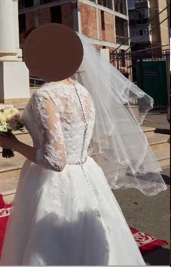Rochie de mireasa A-line cu maneca 3 sferturi si corset