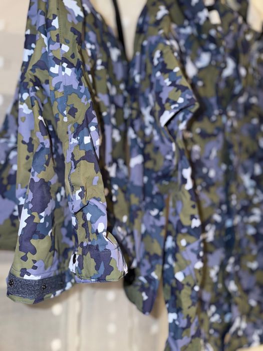 Costum combat albastru de intemperii