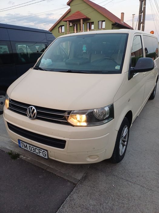 Vând Volkswagen Caravele