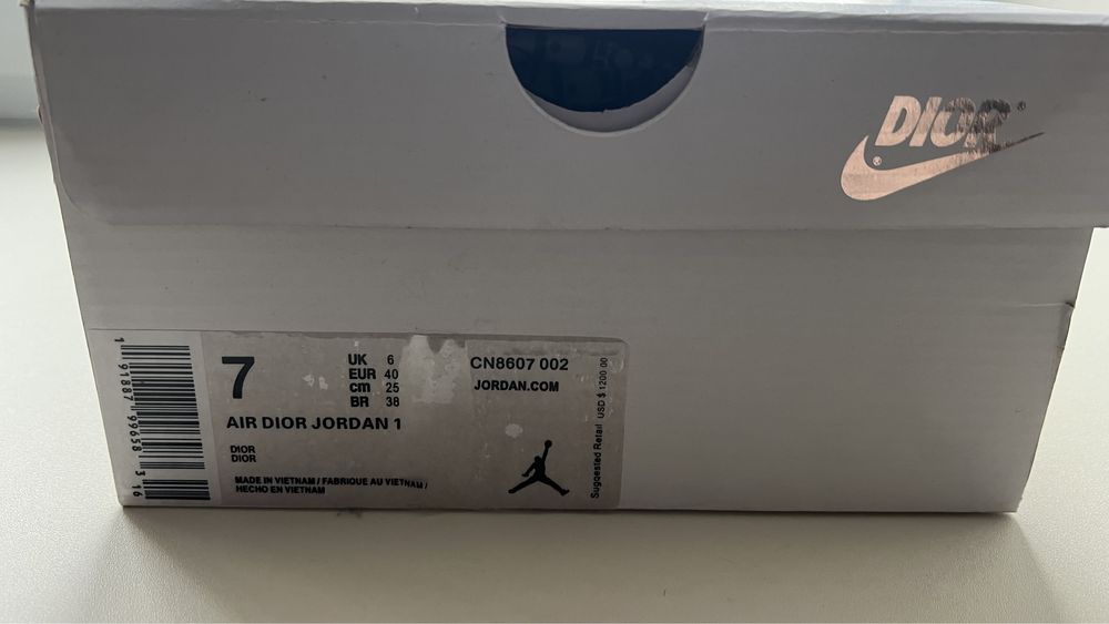 Nike Air Jordan 1 Dior