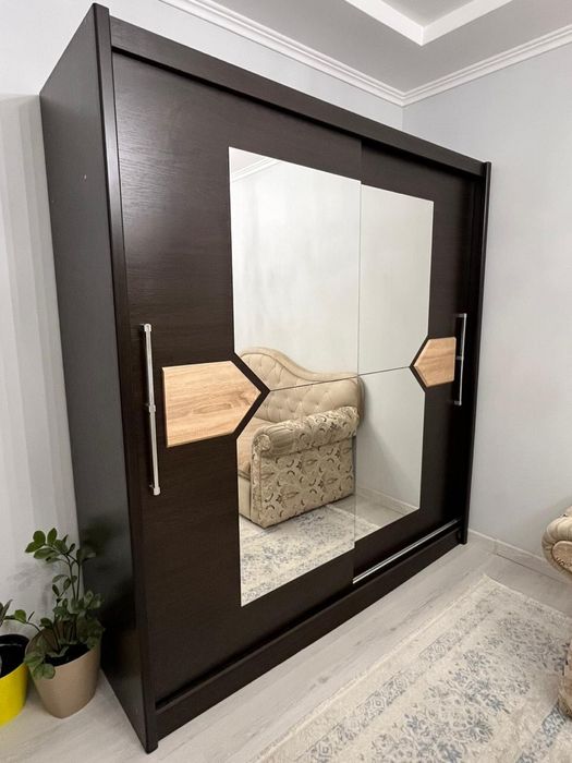 Биіктігі 2.15 ұзындығы 2