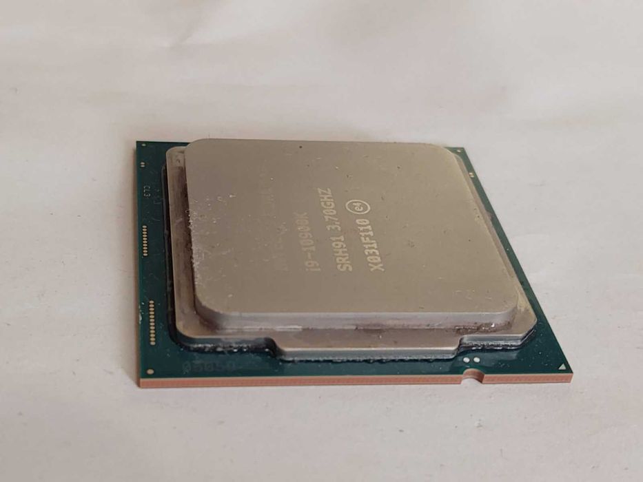 Intel Core i9 10900K, 10-ядрен, LGA 1200