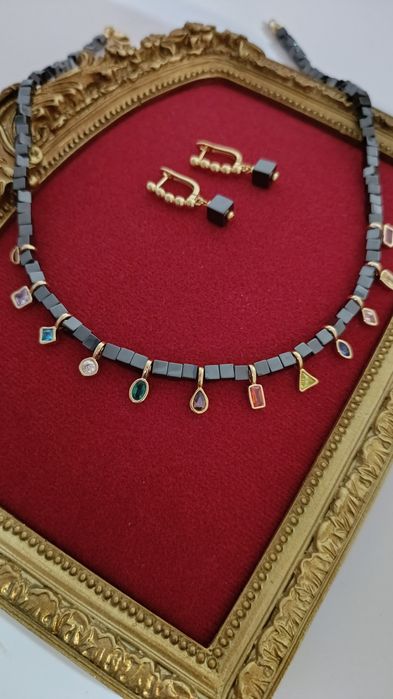 Колье из гематина