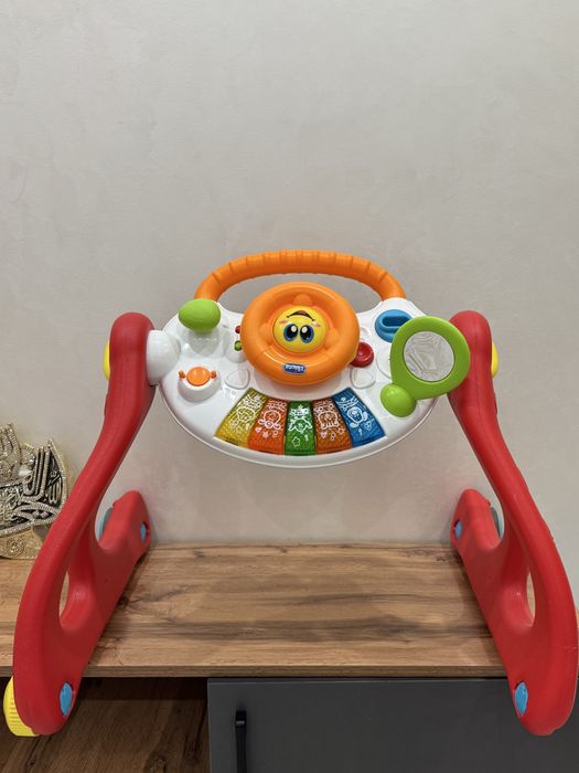 Ходунки- каталка игровой центр Chicco