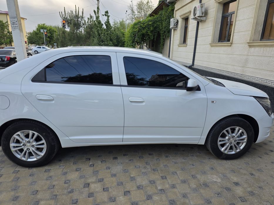 Chevrolet Cobalt 2025 — 3