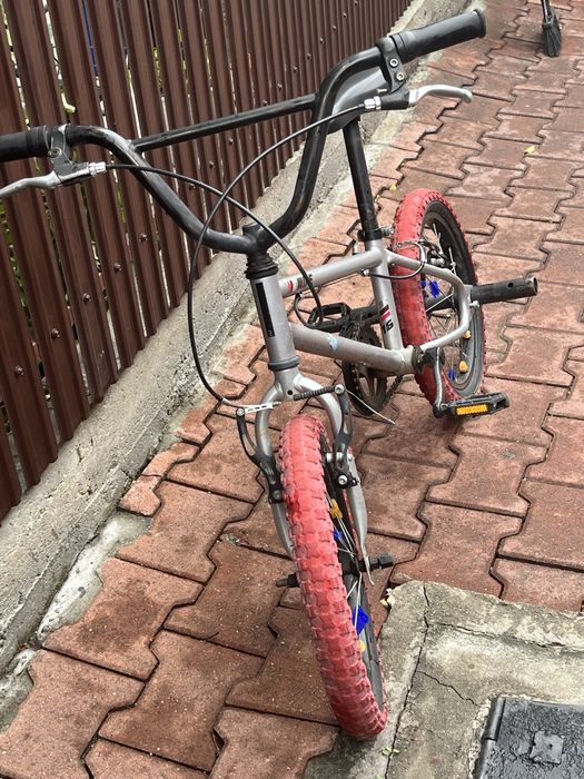 Vand bicicleta copii 6-9 ani