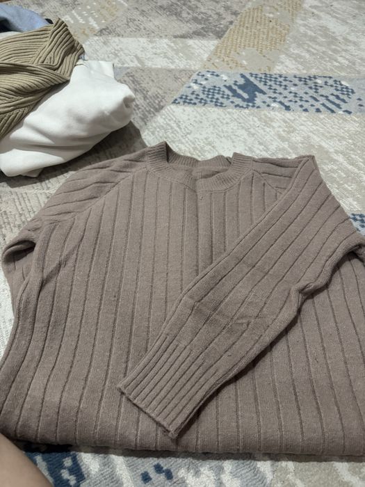 Кофта, платье в идеальном состояний