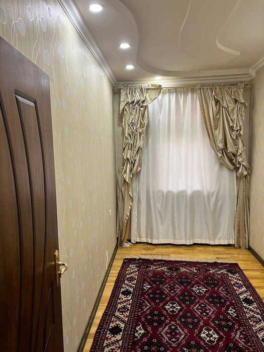 СРОЧНО!!! Сдаётся своя 3-х ком/кв-ра только семейным в Дружбе народов.