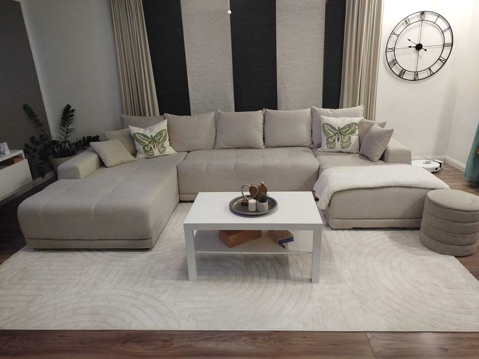 Canapea extensibilă în formă de U