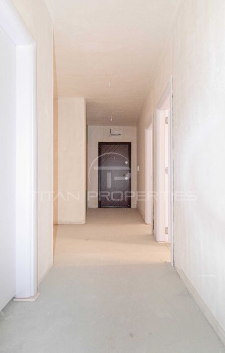 Продава се Тристаен апартамент в Пловдив, Южен - 125 кв.м за 1264 €/кв.м - Снимка #3