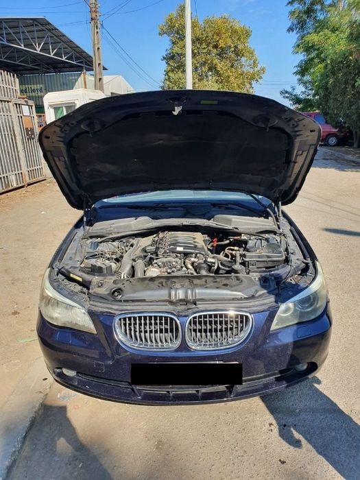 Dezmembrari  BMW 5 (E60, E61)  2003  > 2010 530 d Motorina