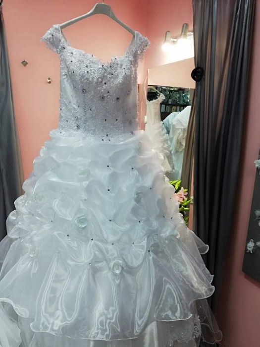 Булченска рокля, красива