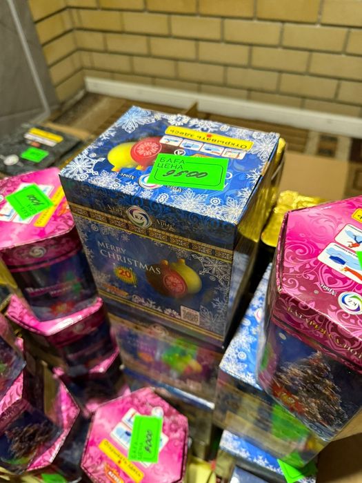 Салюты, Фейрверки, Петарды, Бомбочки