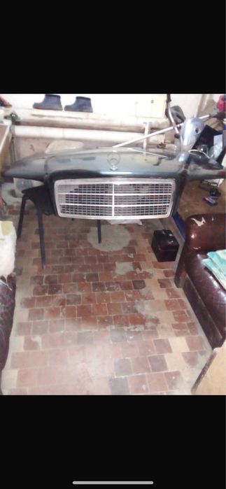 Капот и бампер w202