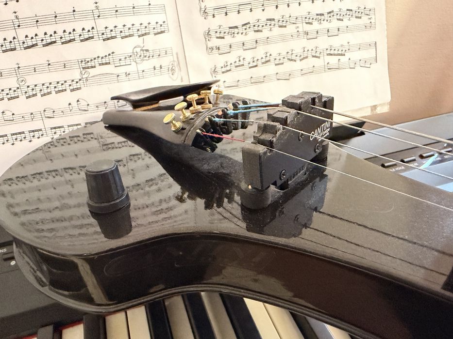 Vând vioară Cantini Sonic – 5 corzi