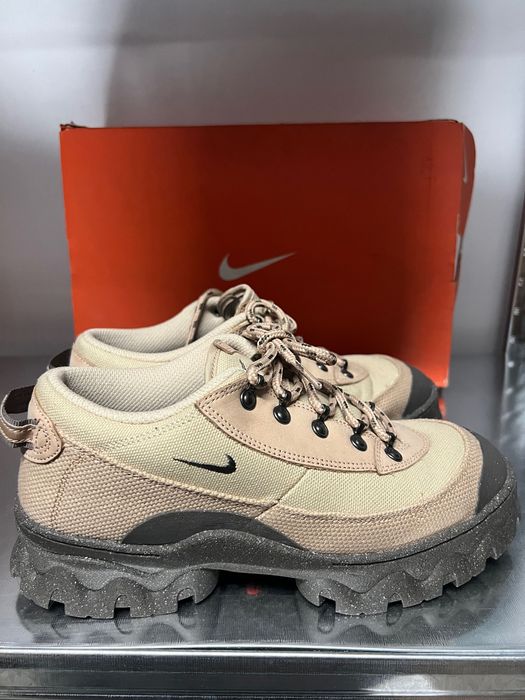 Nike Lahar low Smoke-Grain-Orange