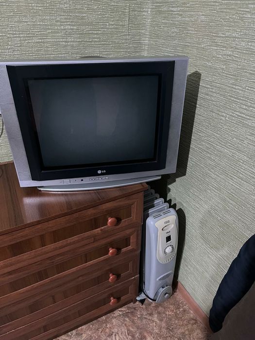 Телевизор  LG в хорошем состоянии