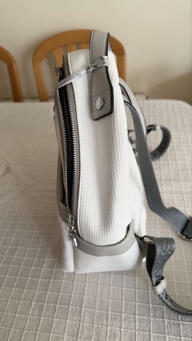 Дамска раница Silver Polo, бяла с елементи в сиво, нова