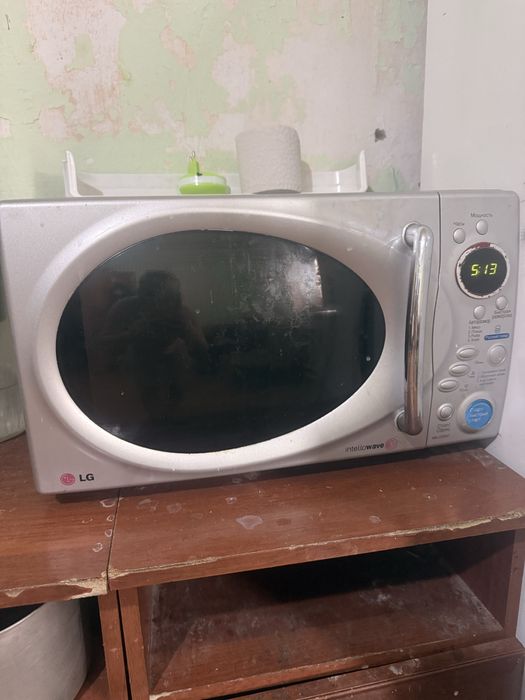 Продаю микроволновка