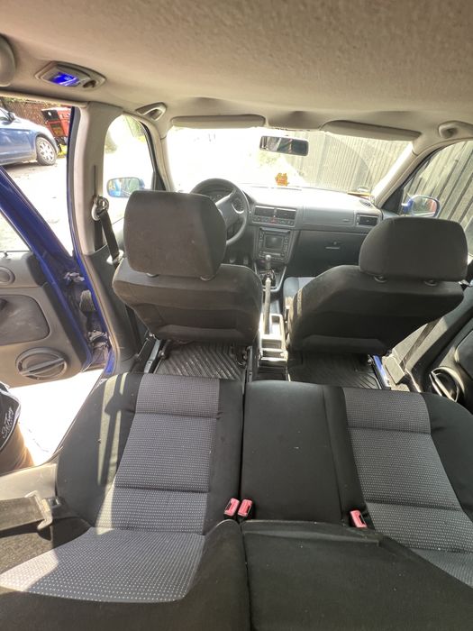 VOLKSWAGEN Golf 2002 — imagine 5