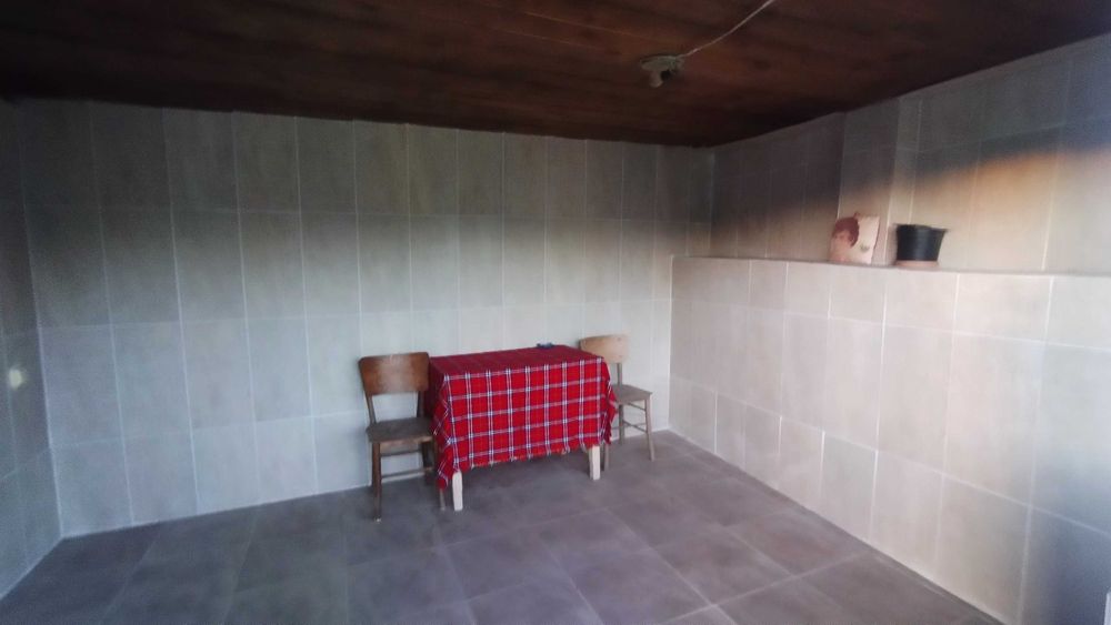 Дава се под наем Къща в с. Косарка, Област Габрово - 137 кв.м за 61200 € - Снимка #13