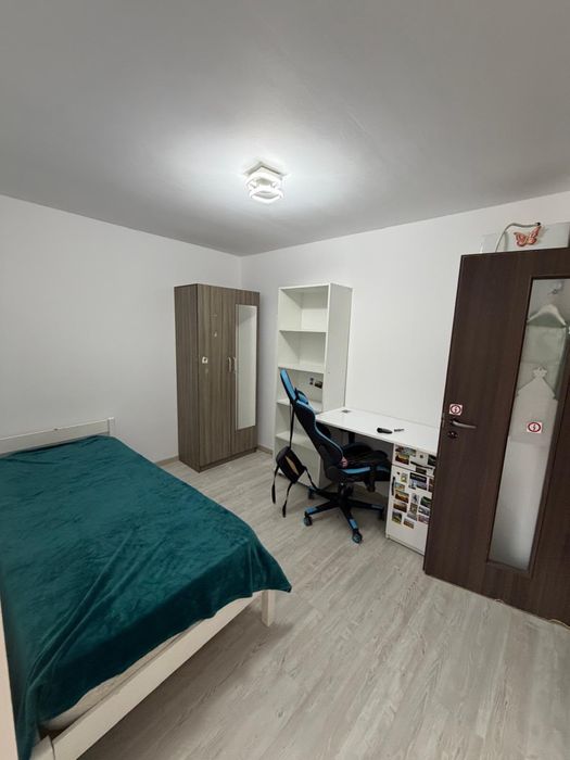 Inchiriez apartament horezu