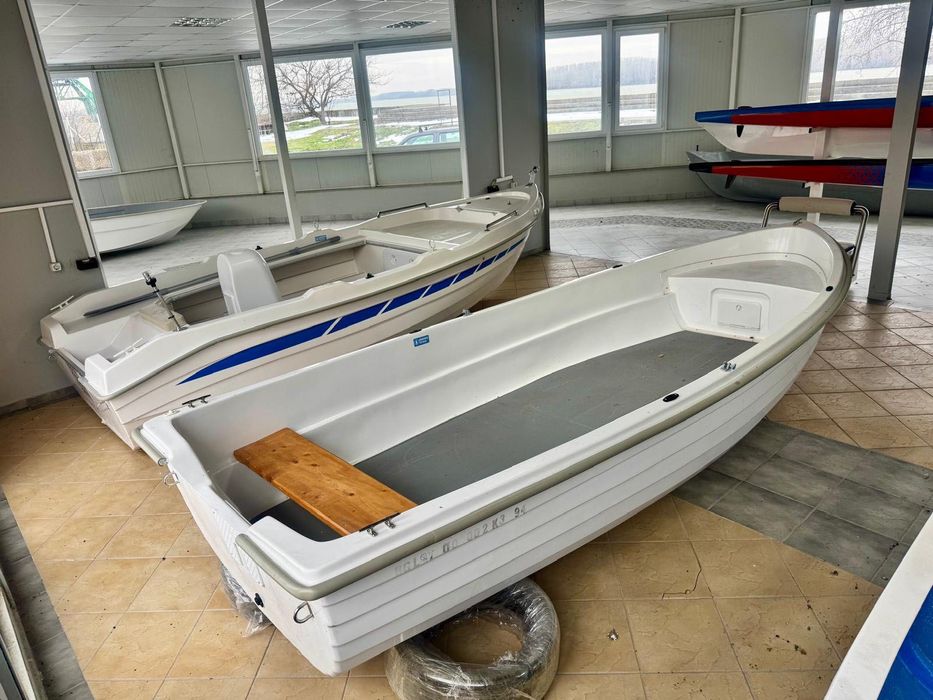 Лодка Мечта-440, гребна/моторна, рибарска лодка, лодка за захранка