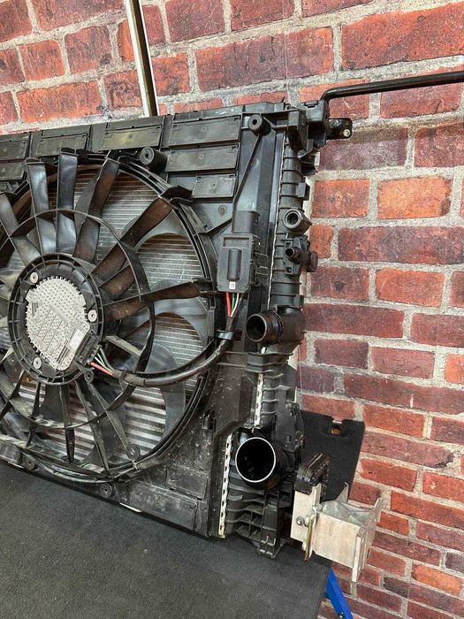 Caseta radiator g05 3.0 dX