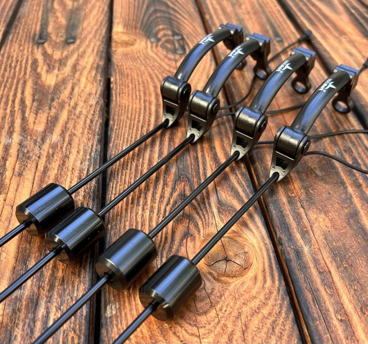 Комплект от 4 броя светещи обтегачи