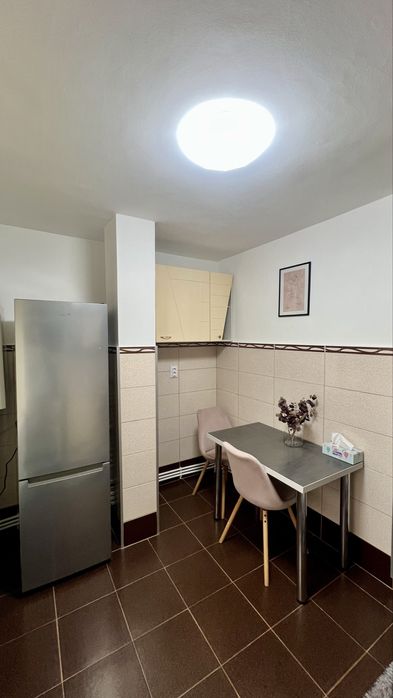 Proprietar inchiriez garsoniera