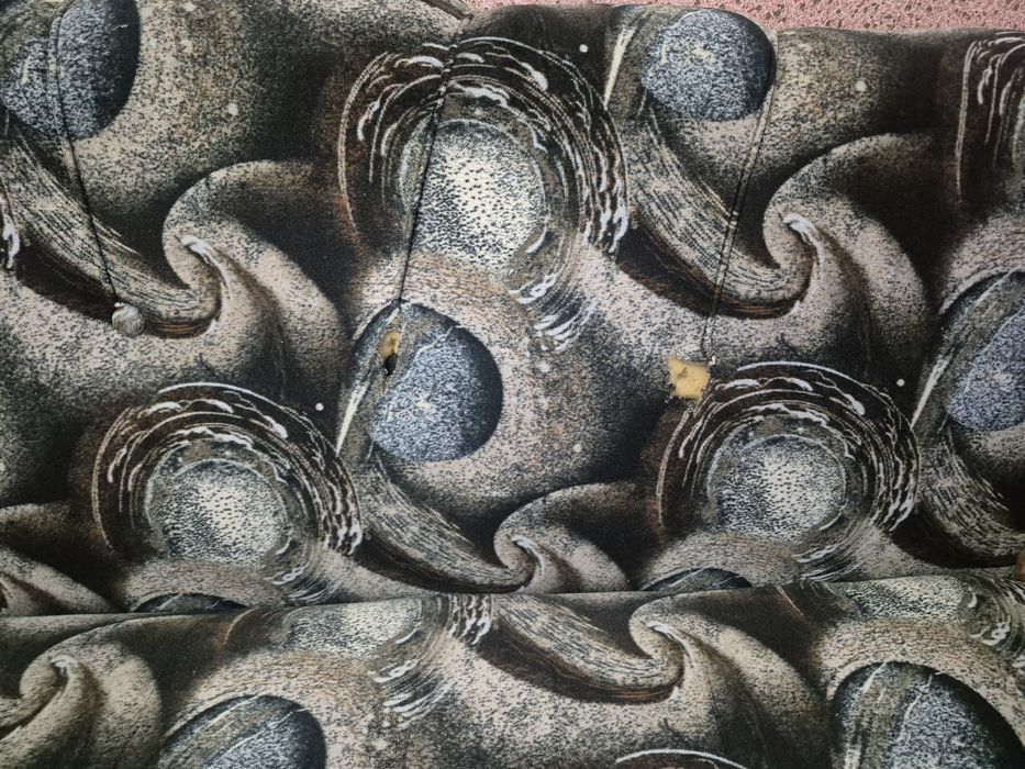 Отдам даром диван