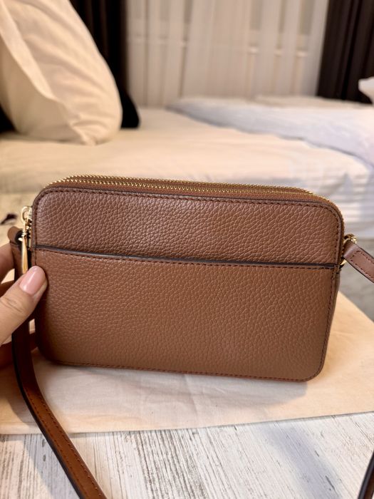 Michael Kors cross body чанта