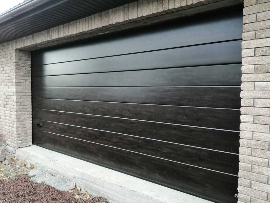 Секционна врата 6000×2500