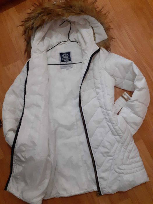 Geacă elegantă de sezon pt. doamne/domnisoare, mărime M/40