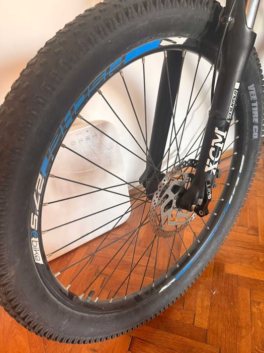 VAND Bicicleta electrica FISCHER, fara baterie si sezut / Schimb cu bicicleta simpla functionabila sau scooter electric